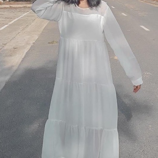 Váy xòe nhiều tầng