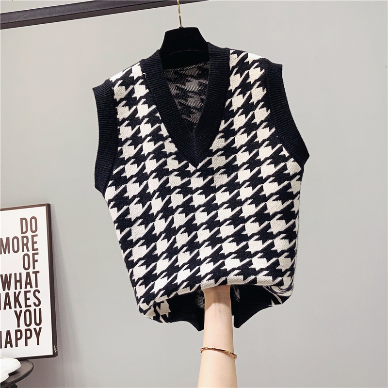 Gile Len Nữ Dáng Rộng, Áo Len Gile GUMAX Thời Trang Cao Cấp Cổ Chữ V FreeSize Kiểu Dáng Hàn Quốc | BigBuy360 - bigbuy360.vn