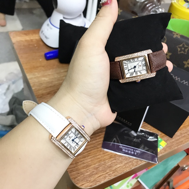 Đồng hồ nữ woor