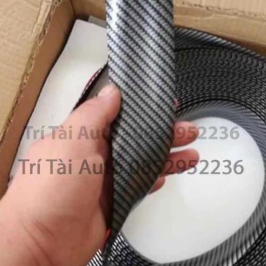 Nẹp chống xước ô tô vân cacbon