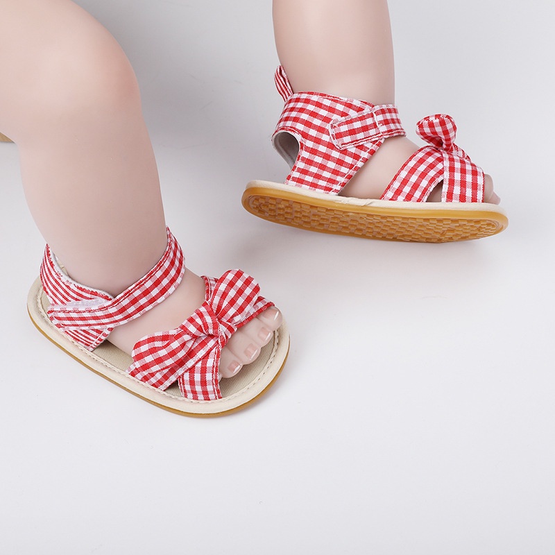 Giày tập đi cho bé gái đính nơ xinh xắn đế cao su chống trơn trượt. hàng loại 1