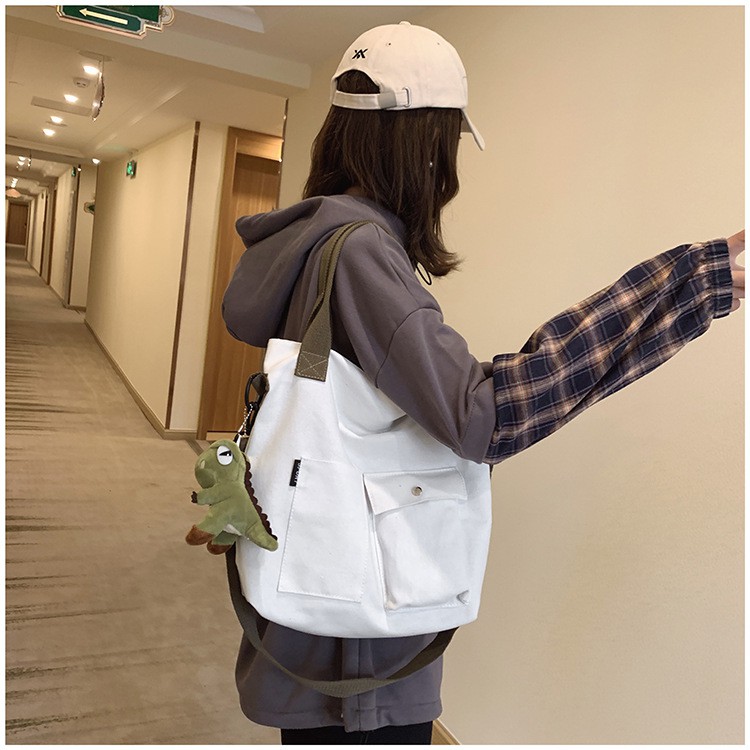 Túi đeo chéo vải canvas trơn nữ CHEN, tui đeo chéo ulzzang đi học đựng a4 laptop kèm phụ kiện móc khóa giá rẻ TX54