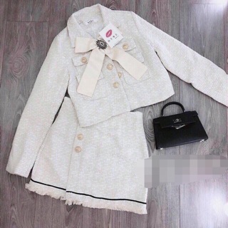 Set dạ