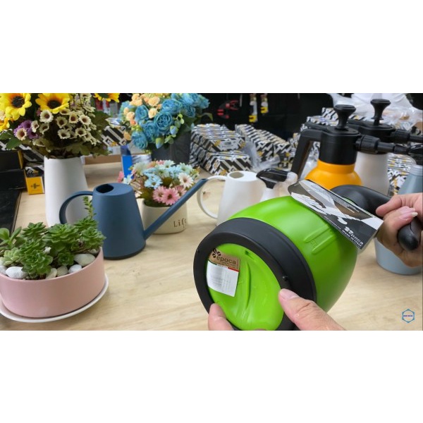 Bình xịt tưới cây 2 lít Galaxia 2 xoay 360 độ Epoca 8528. Sản xuất tại Italia