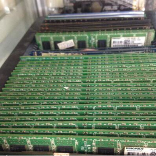 Ram máy tính Pc 2gb ddr3 1333 chính hãng | BigBuy360 - bigbuy360.vn