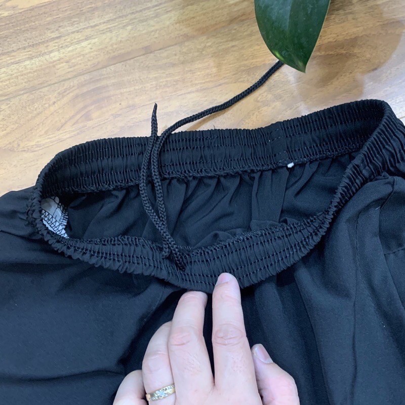 Quần sooc nam 100% chất gió dù thoáng mát | BigBuy360 - bigbuy360.vn