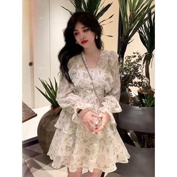 Váy hoa trắng bèo tầng tay phồng bánh bèo tiểu thư ullzang