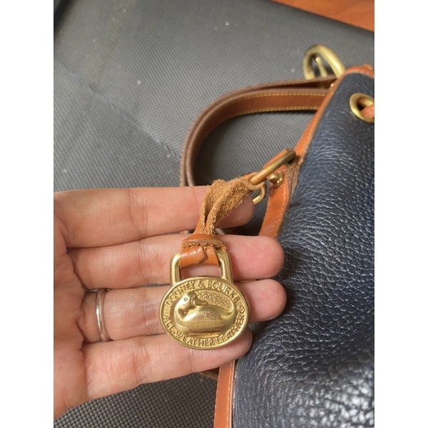 Túi vịt dooney&bourke