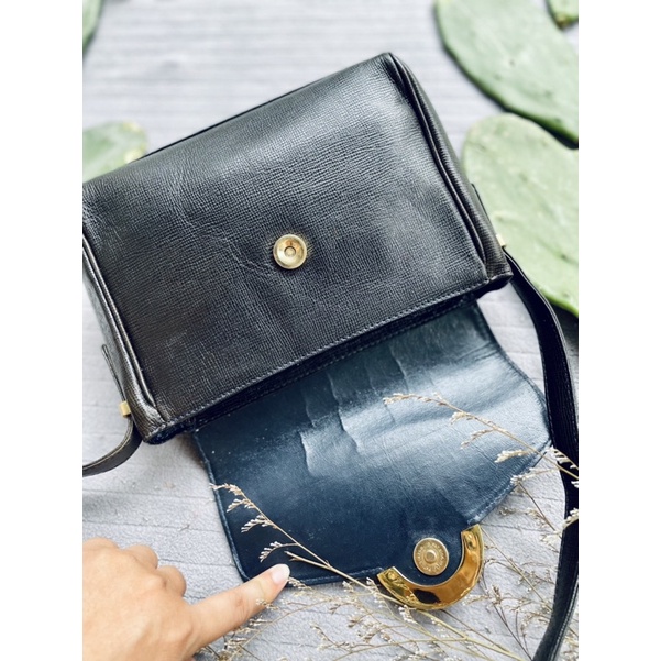 SALE-  si da thật hiệu Pierre Cardin