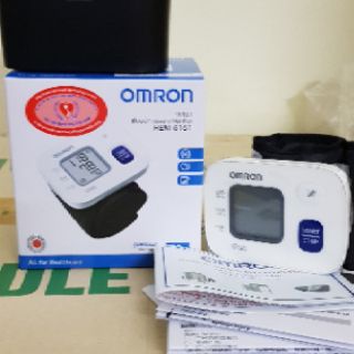 máy do huyết áp OMRON HEM 6161