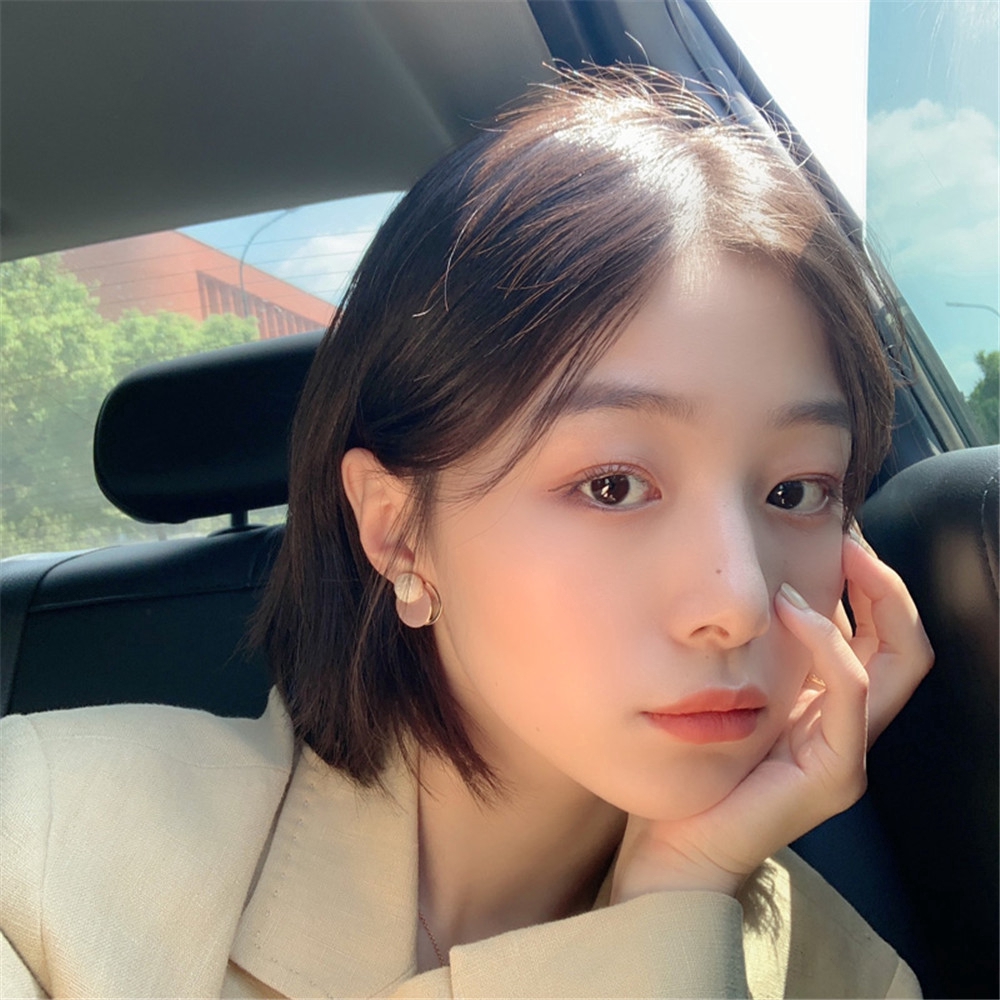 Khuyên Tai Kim Loại Hình Tròn Phong Cách Retro Cho Nữ