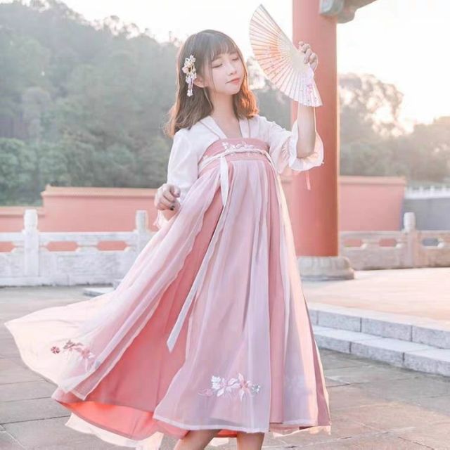 Hán phục cách tân nữ mùa hè