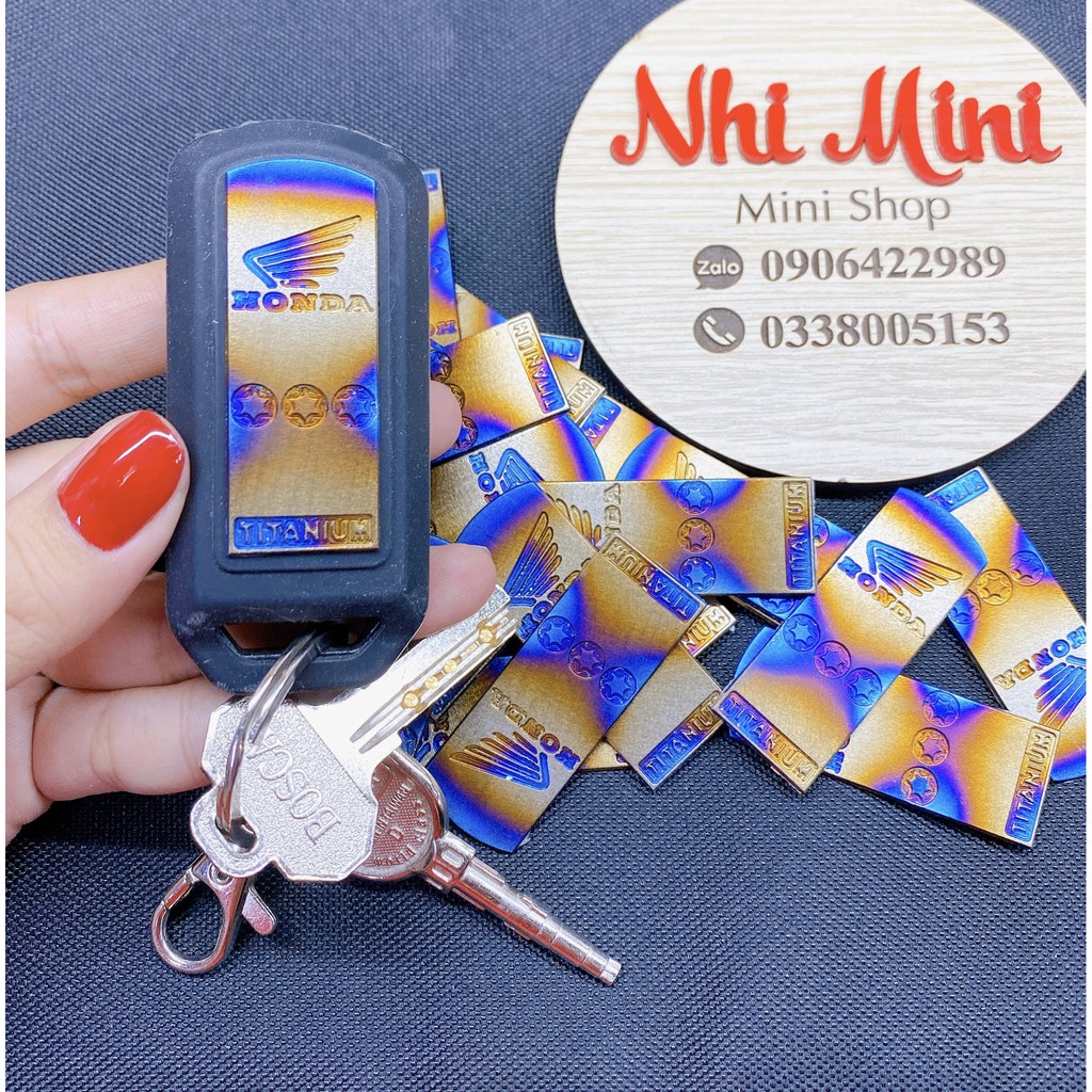 DÁN KHÓA SMARTKEY TITAN