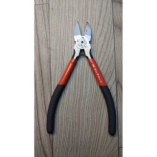 kiềm cắt dây nhôm