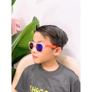 Kính HM xuất dư cho bé