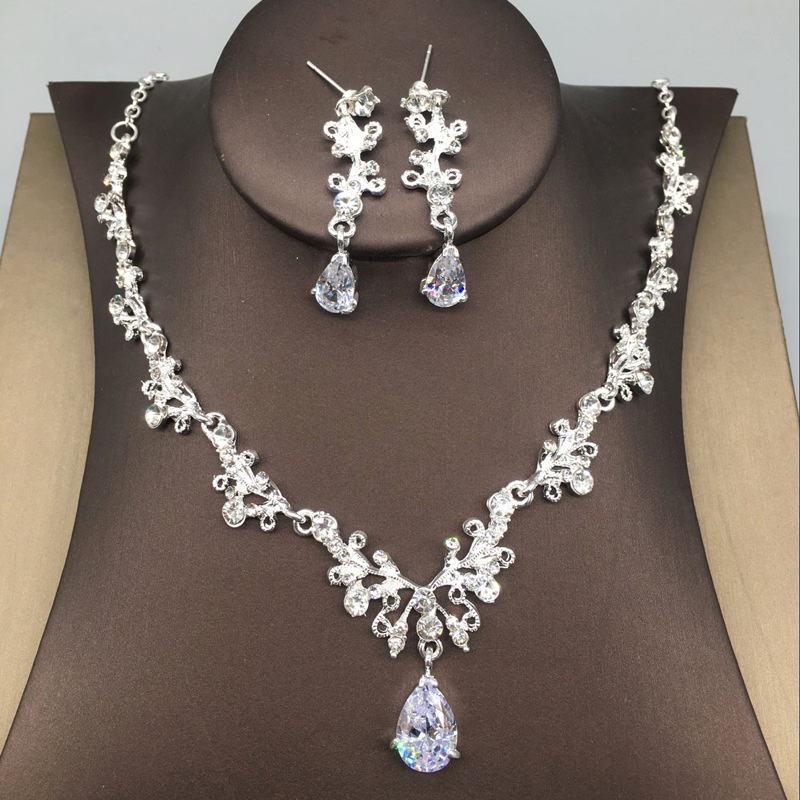 Bộ Vòng cổ + Bông Tai Đính Đá Đơn Giản Ngọt Ngào Thời Trang Hàn Quốc