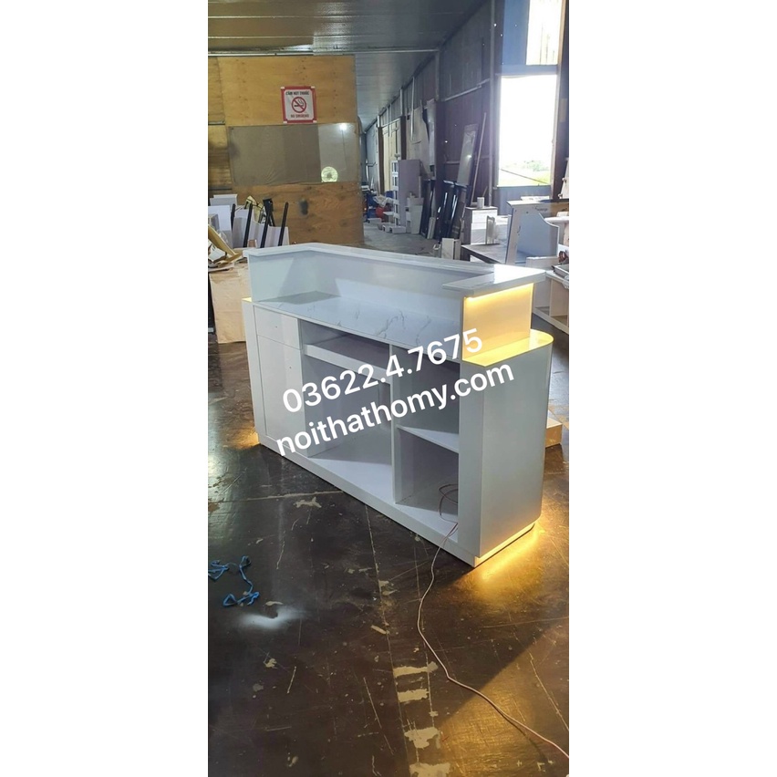 Quầy thu ngân có đèn led