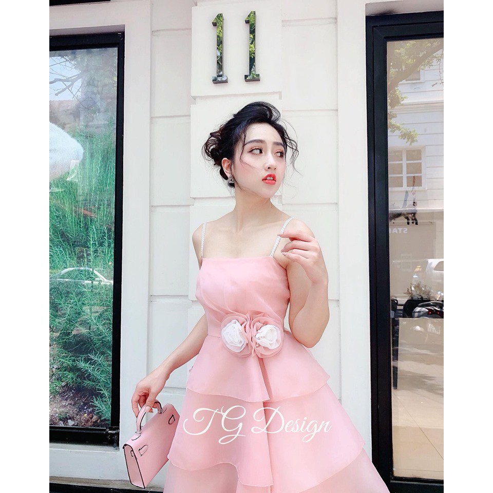 Váy dây tầng hoa eo