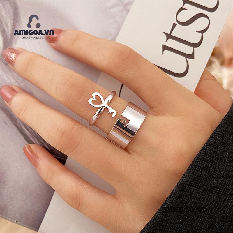 ✨✨màu vàng và bạc họa tiết chìa khóa phong cách cặp đôi thiết kế rỗng thời trang Hàn Quốc dành cho nữ