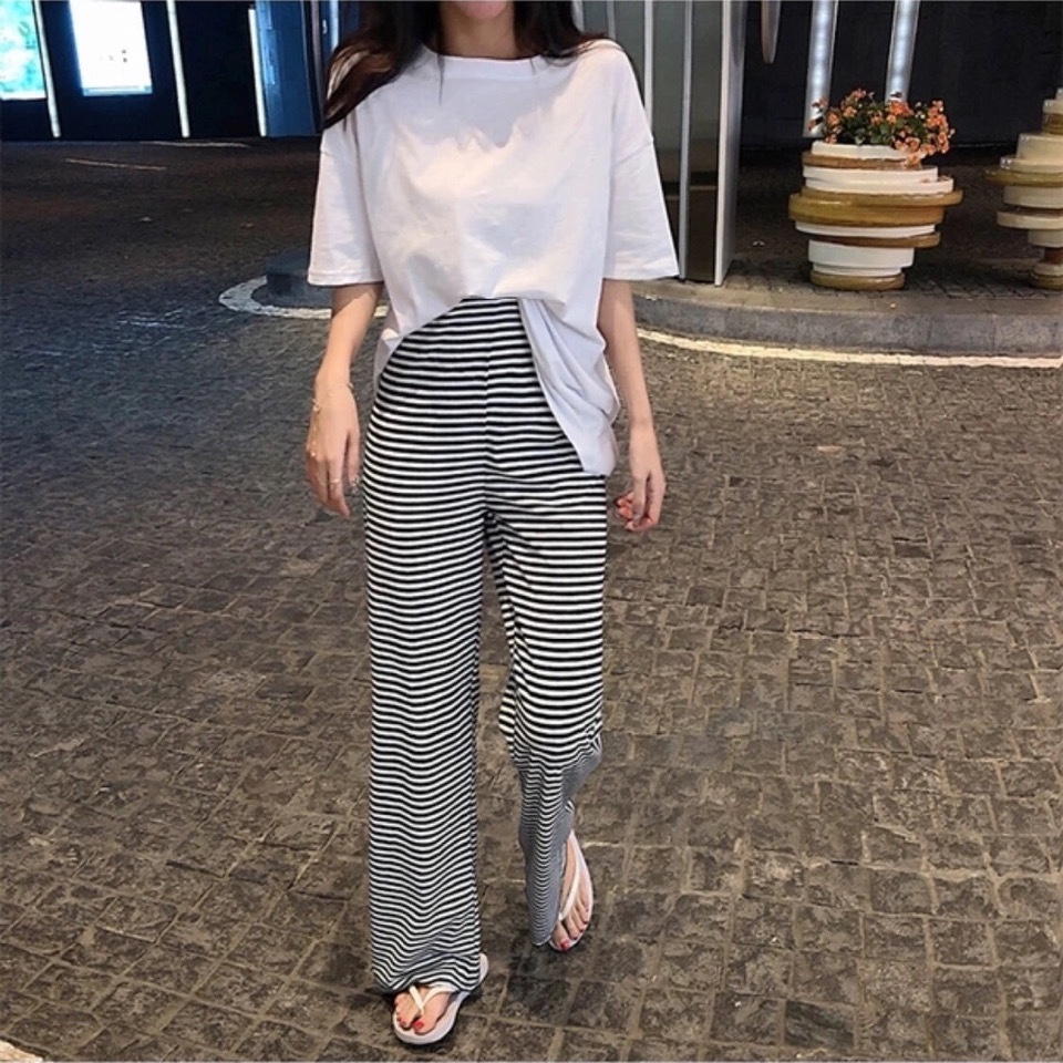 Set Áo Thun Ngắn Tay Sọc Ngang + Quần Ống Rộng Thời Trang Hàn Quốc Mới Cho Nữ