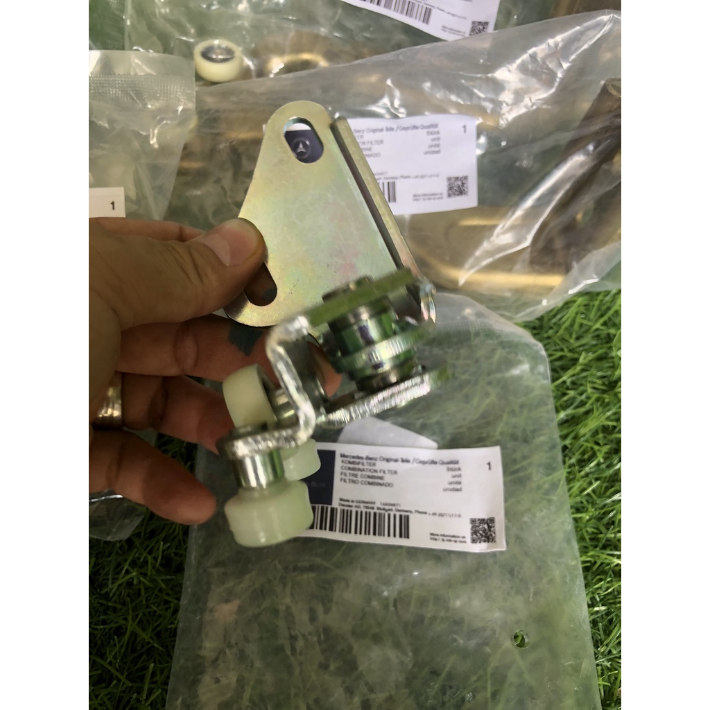 BÁT CỬA LÙA SPRINTER