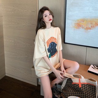 áo thun nữ họa tiết Criterion
