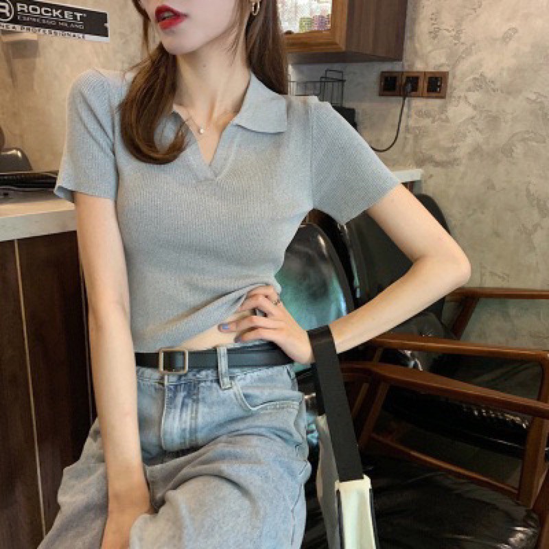 [Mã 11FASHIONSALE1 giảm 10K đơn 50K] Áo cộc tay cổ bẻ năng động | BigBuy360 - bigbuy360.vn