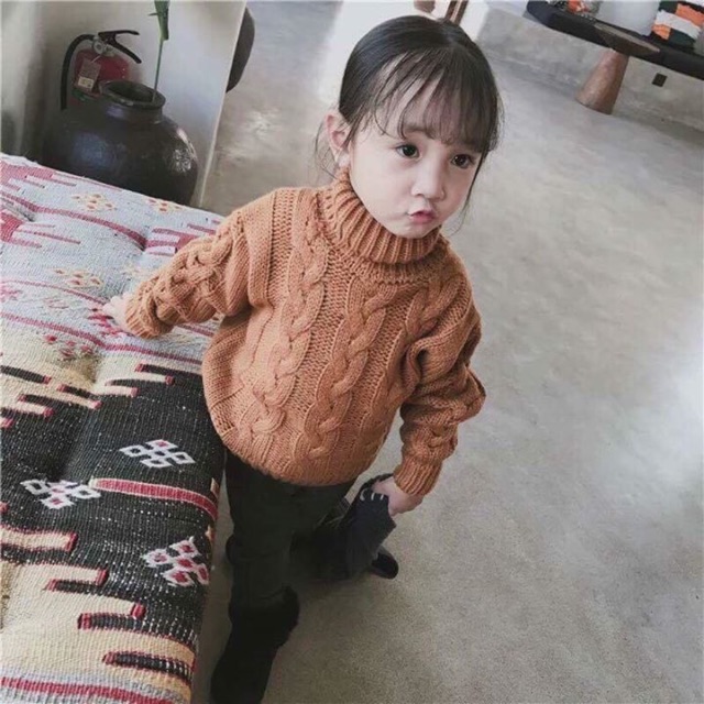 Áo len cổ lọ chất len thừng