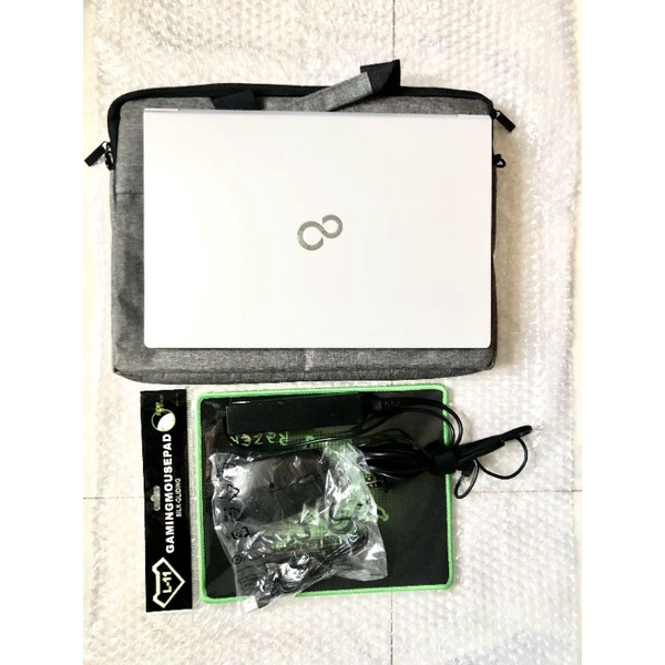Laptop Fujitsu core I5 3437U đẹp mỏng sang trọng. học online làm việc cực ngon | BigBuy360 - bigbuy360.vn