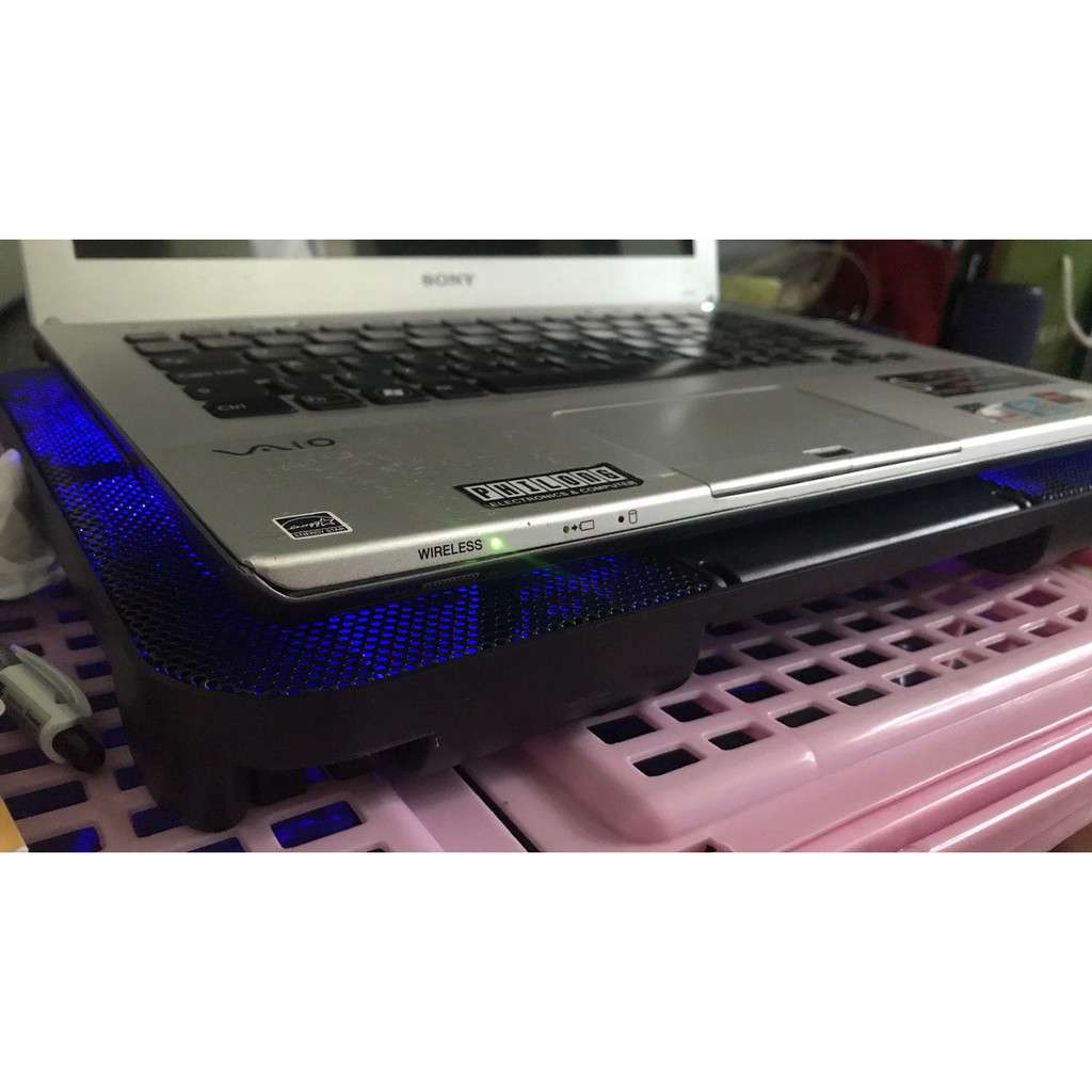 Đế Tản Nhiệt Laptop 2 quạt Có Led - Quạt Tản Nhiệt Laptop Thay Đổi Độ Dốc (Màu Đen)