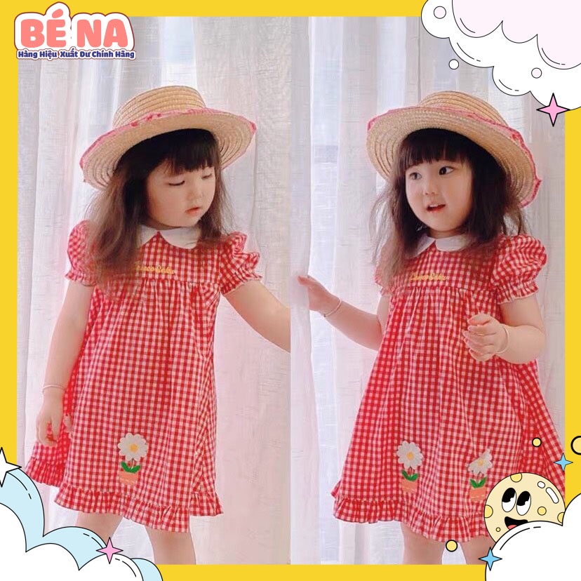 Váy kẻ đỏ cổ cánh sen thêu hoa