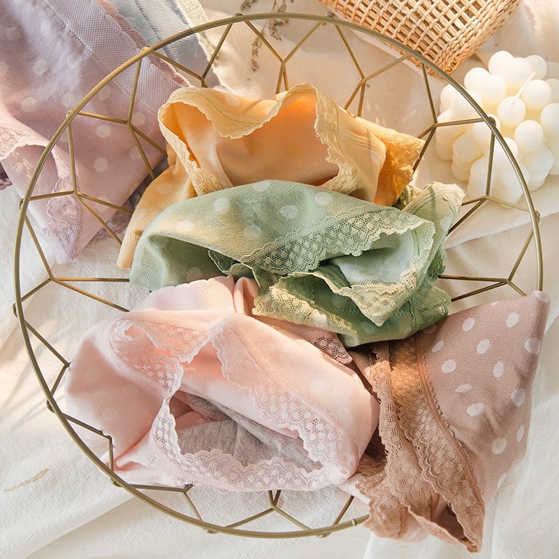 QUẦN LÓT COTTON CHẤM BI VIỀN REN