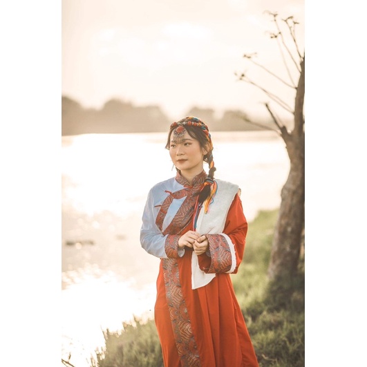 Trang Phục Tây Tạng cho bé và mẹ