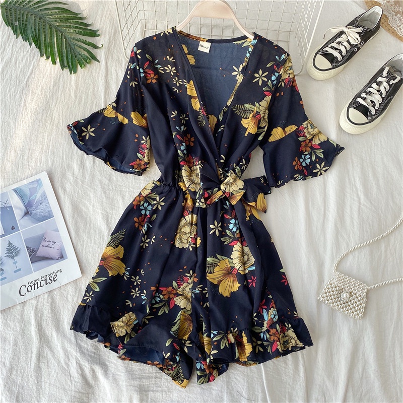 Váy Jum suit hoa nhí cổ V