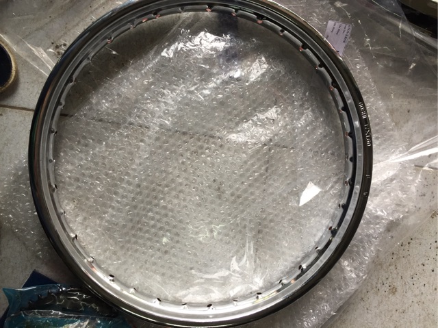 Vành-niềng trước Honda  sịn (1.4-17)