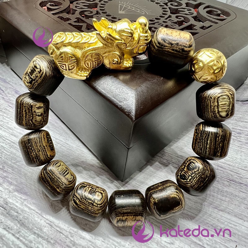 ( Hàng Vip + tặng hộp gấm ) Vòng Tay Gỗ Trầm Hương Sánh Chìm Trúc Bầu mix Tỳ Hưu Đồng Thau không Gỉ