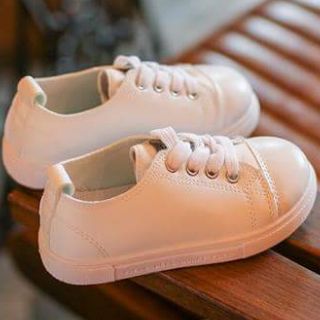 Giày converse bé trai/ gái.