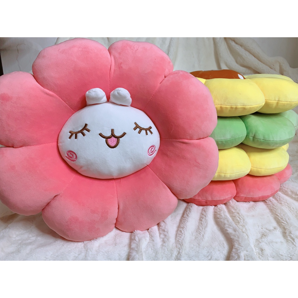 [FREESHIP] Nệm ngồi nâng chiêu cao, GỐI tựa lưng vải miniso hình hoa 8 cánh thêu mặt gấu