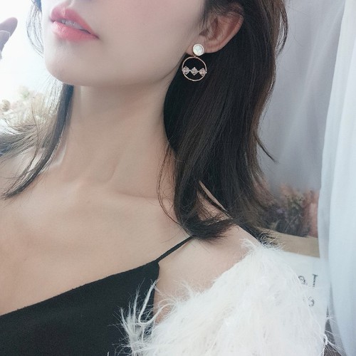 Bông Tai Nữ Hình Tròn Đính Đá Nhân Tạo Titan Ko Đen TT 2714