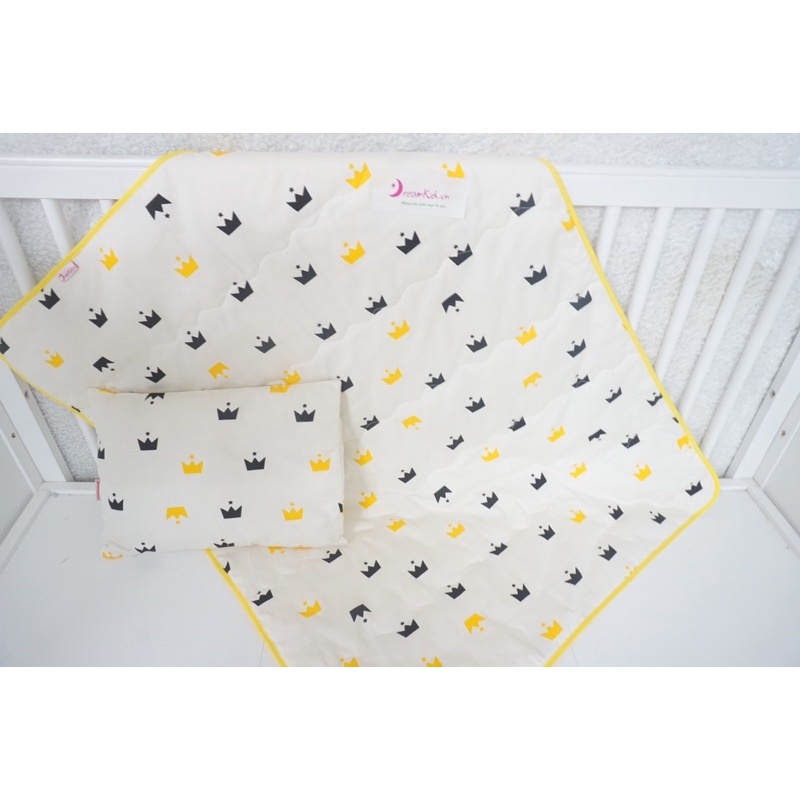 Chăn cho bé sơ sinh