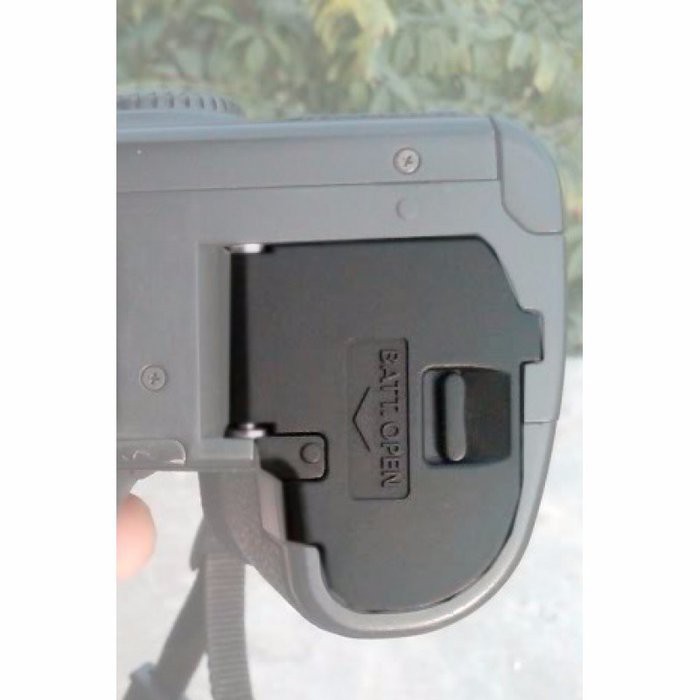 Nắp pin máy ảnh