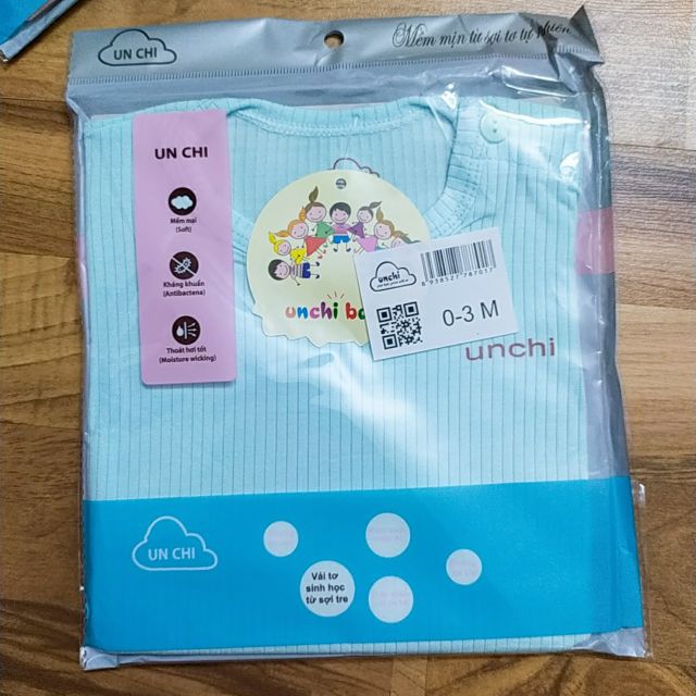 Bộ unchi kẻ sọc ba lỗ và cộc tay