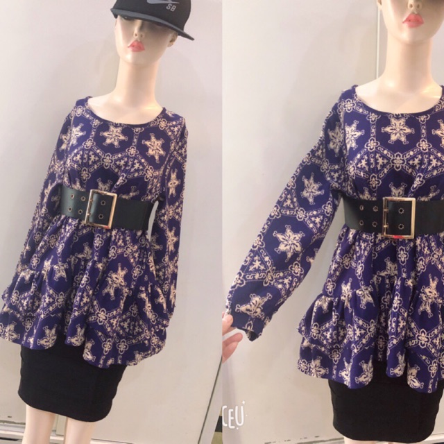 Áo baby - doll dáng xoè tay dài họa tiết