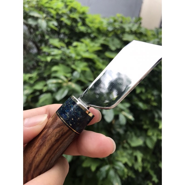 Dao thủ công lạng, Cắt da