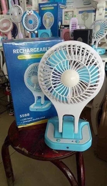 [Mã ELHA22 giảm 5% đơn 300K] Quạt gập mini fan 5588