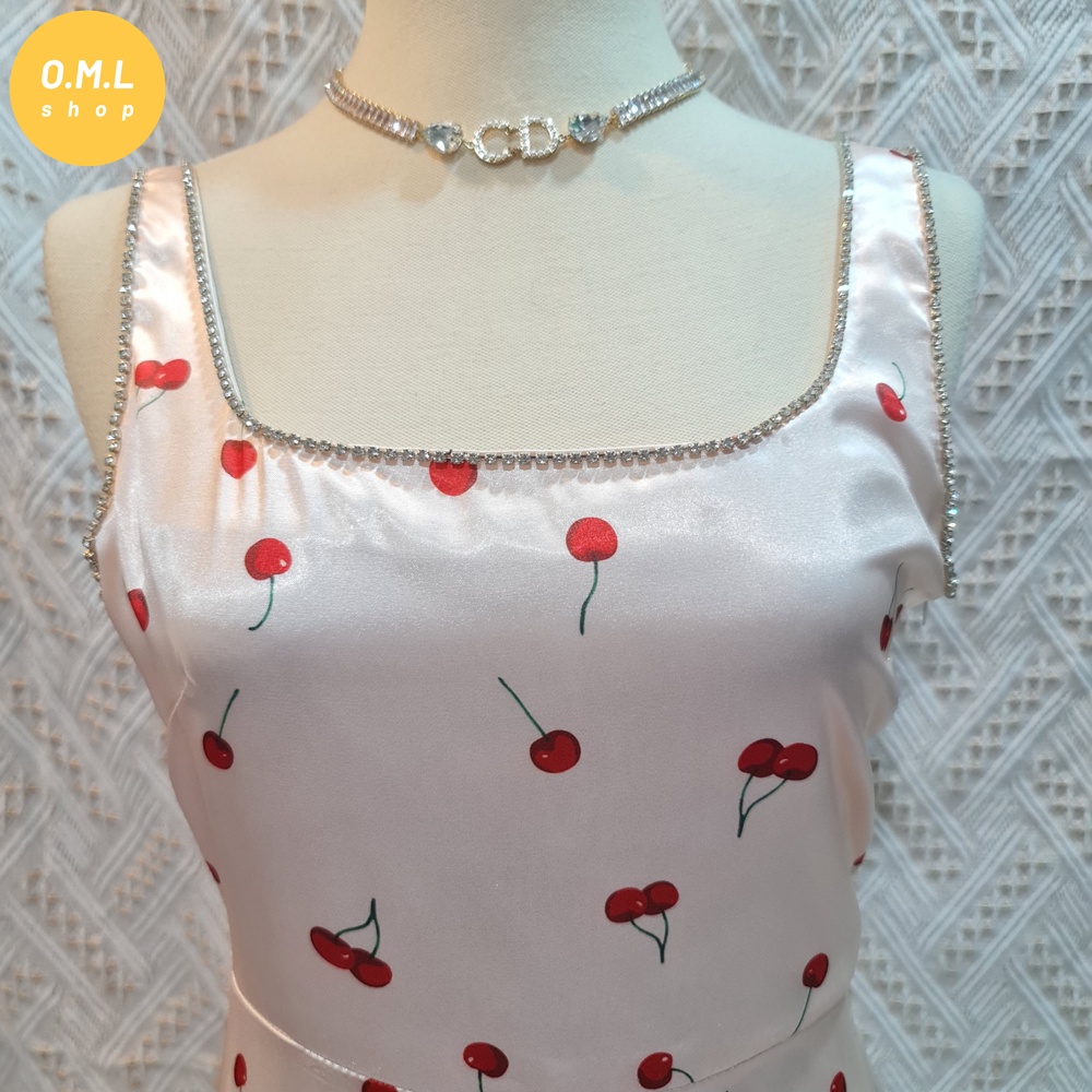 Đầm trắng in hình cherry cổ đính đá trẻ trung nữ tính