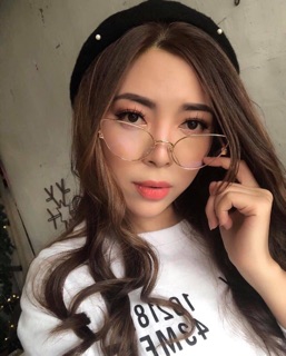KÍNH GIẢ CẬN GỌNG XẾCH