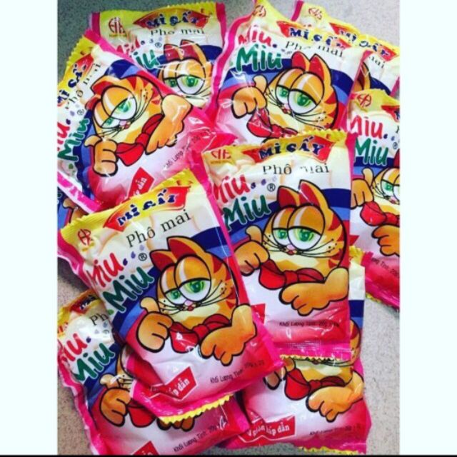 Thùng 200 gói mì trẻ em