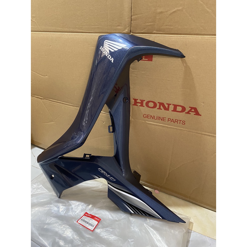Bộ ốp yếm bên trái HONDA FUTURE 125 năm 2016 màu Xanh.