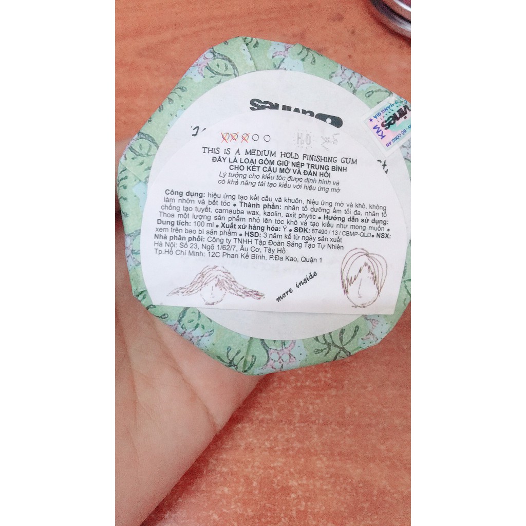 Sáp mềm giữ nếp trung bình Medium Hold Finishing Gum Davines
